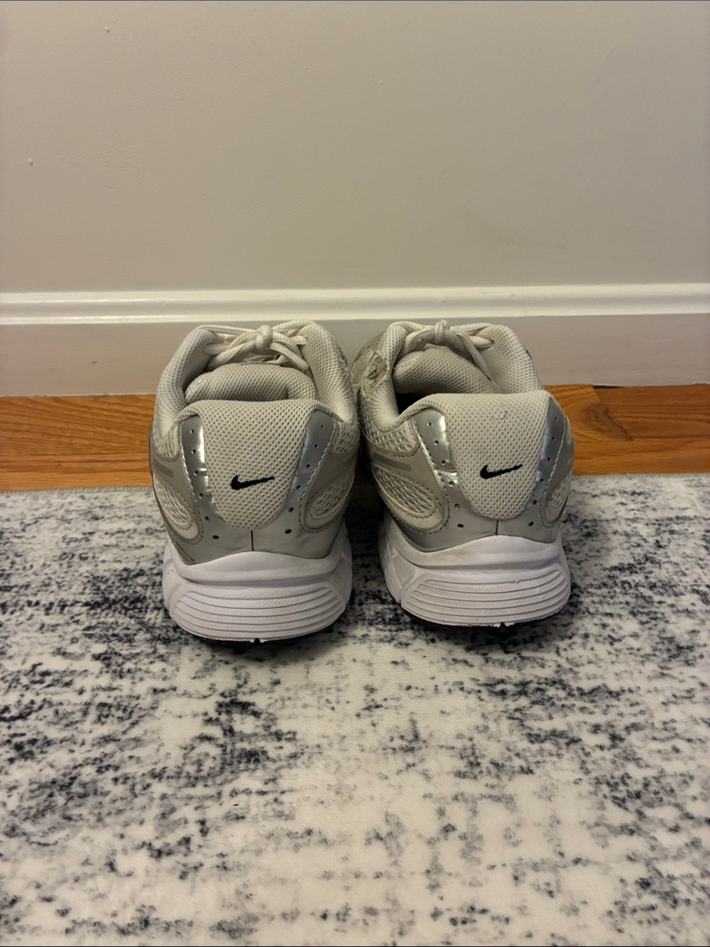 Nike v5 rnr - Picture 3 of 6